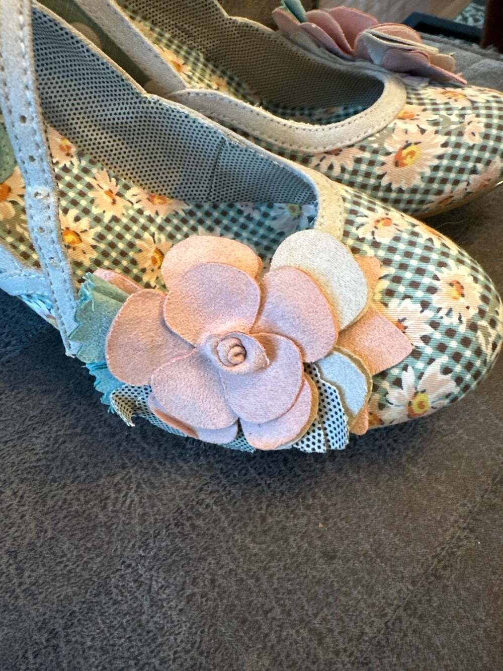 Ruby Shoo Dee Mint & Peach Polka Dot Gingham Floral Mary Jane Heels - Picture 3 of 6